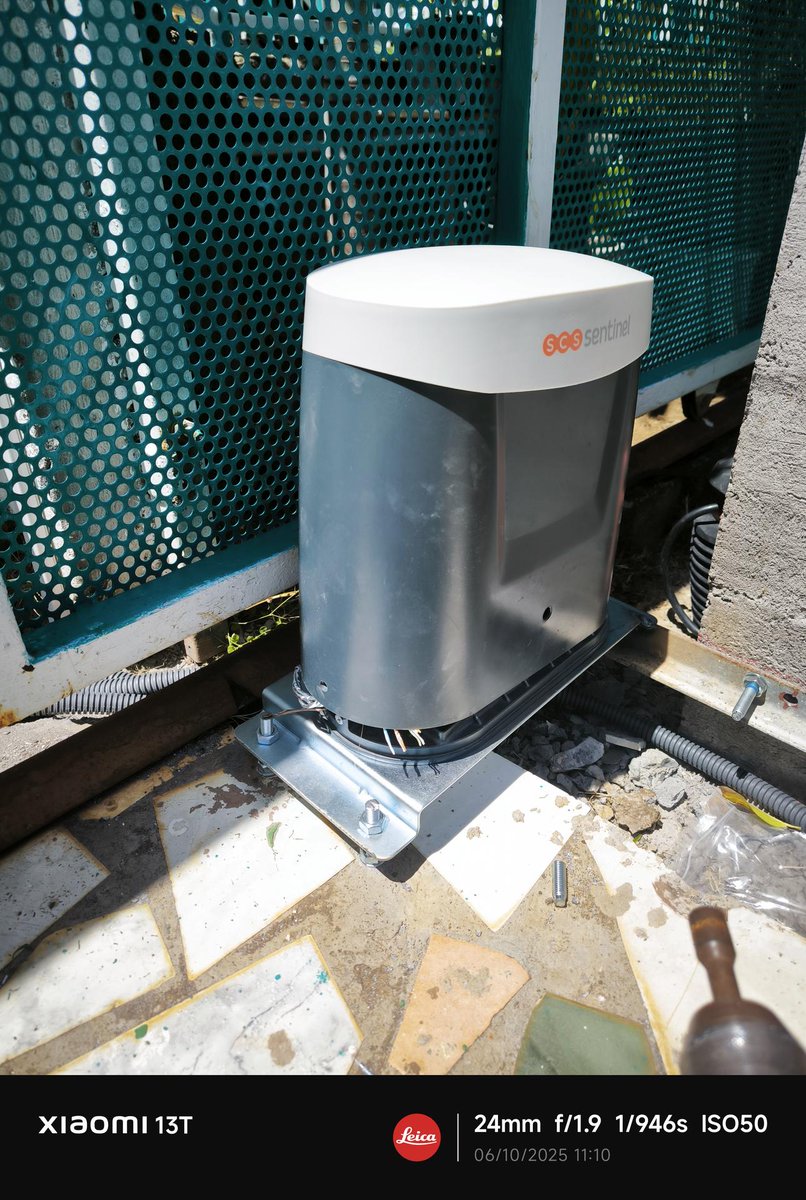 Miraitech974's tweet image. Besoin d&apos;un automatisme ? 🚀 Nous gérons le dépannage, l&apos;installation neuve et l&apos;entretien. Contactez-nous pour un devis personnalisé ! 🔧📞 #Automatisme #Installation #Dépannage #Entretien #ServicesPro