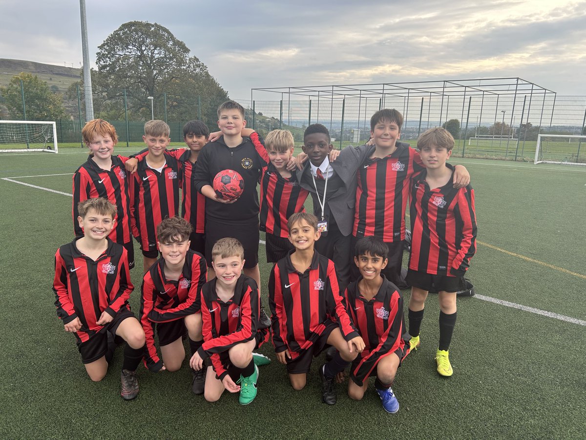 ⚽️Congratulations to the Year 7 boys' football team who were victorious in their local derby against Trinity Academy Halifax, last week. They showed resilience against a strong physical team and ultimately won the game 4-1. Well played boys. Mr. Doyle 👏