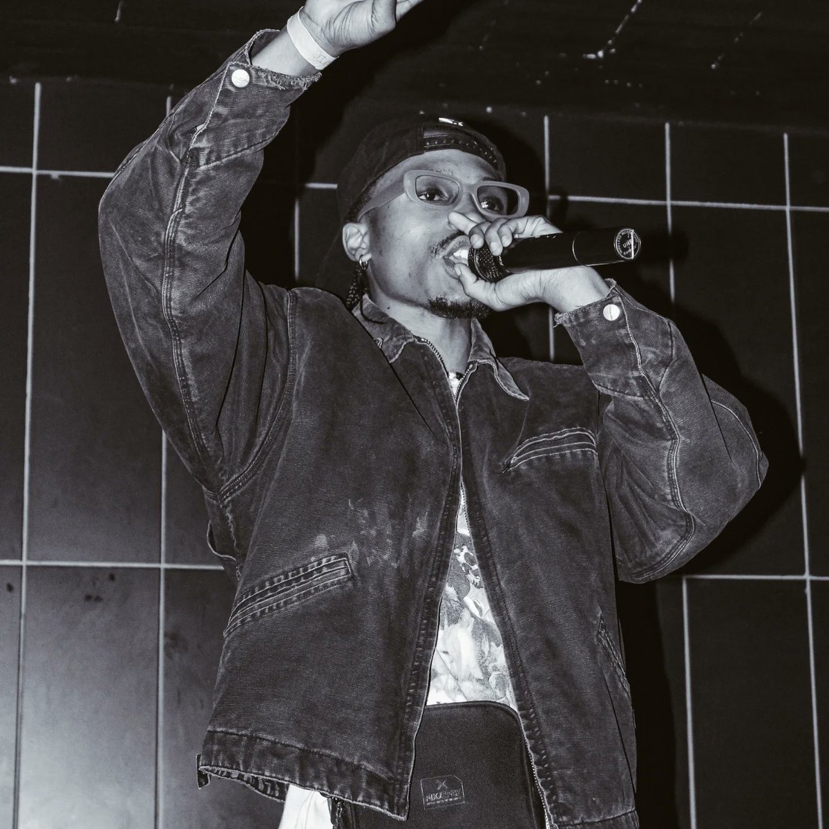 chasinacheque's tweet photo. Life Long Dreams 👨🏽‍🎤🎶

#tappedin EP 💽🔥 OUT NOW!
Got some new work coming up your way...

📸: @soulties_sa https://t.co/zTOyJI8koo
