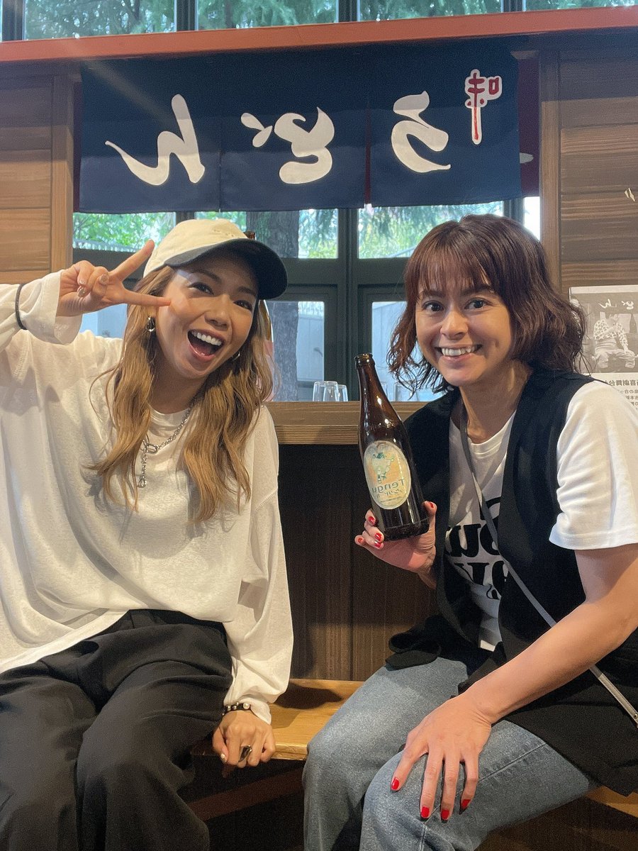 (s)pirit color tweet media