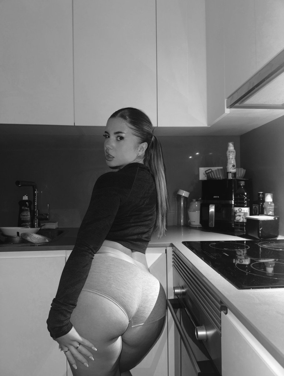 andyjazba tweet media