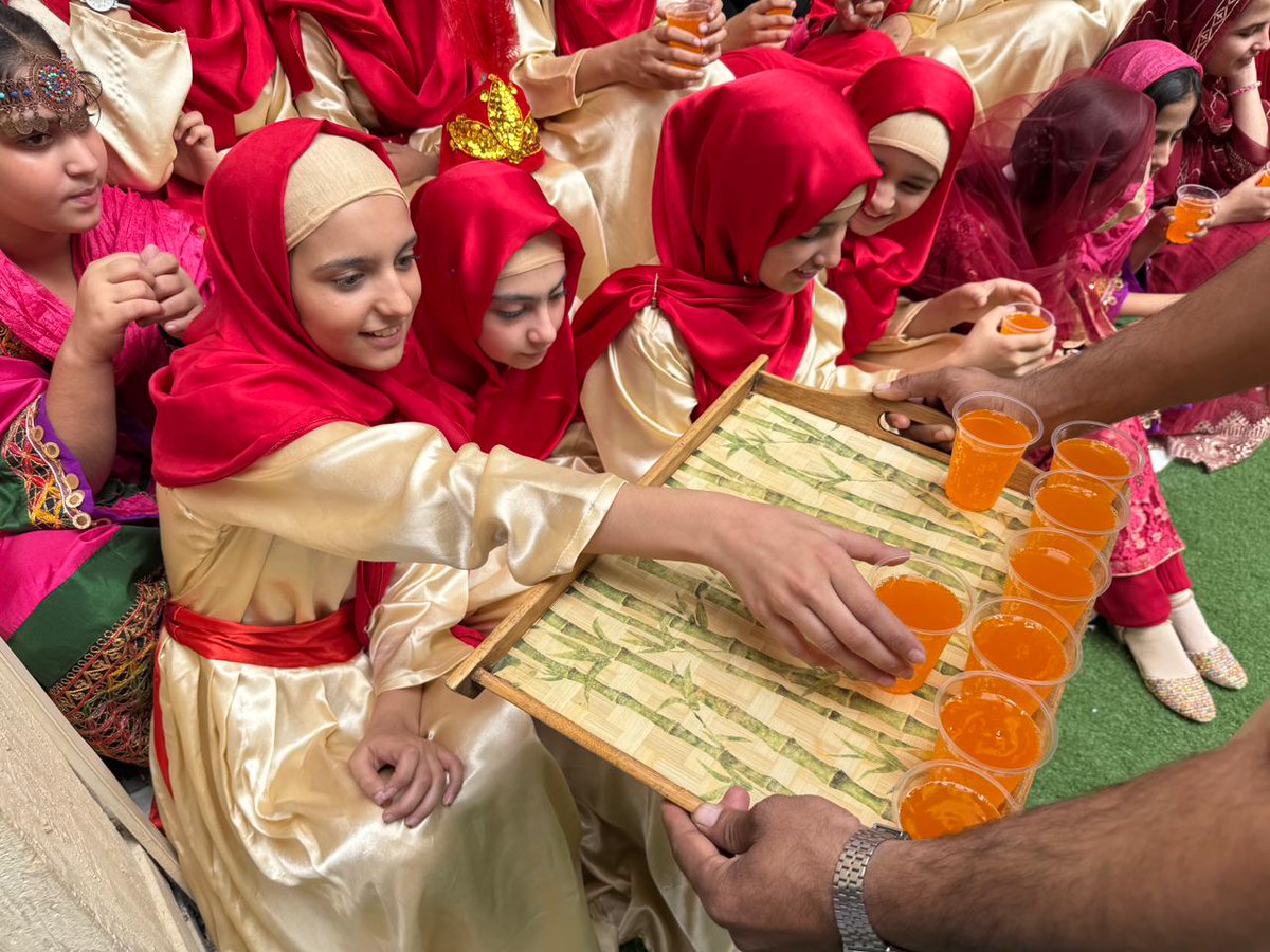 CHINAWINDOW2's tweet image. Today was another historic day in Peshawar regarding Pak-China friendship, as a colorful Mid-Autumn Festival celebration was held under the auspices of China Window, where the Chinese Ambassador HE Jiang Zaidong and Sec Culture Dr. Abdul Samad addressed the event.@zhang_heqing