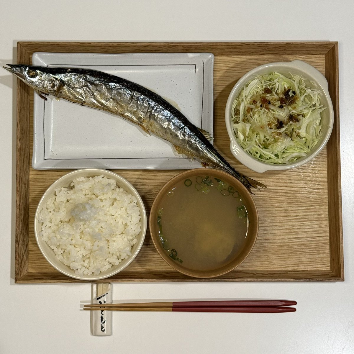 rin_ouchi_gohan's tweet photo. 28歳一人暮らしの夜ご飯。 https://t.co/tbVcXtBi3p