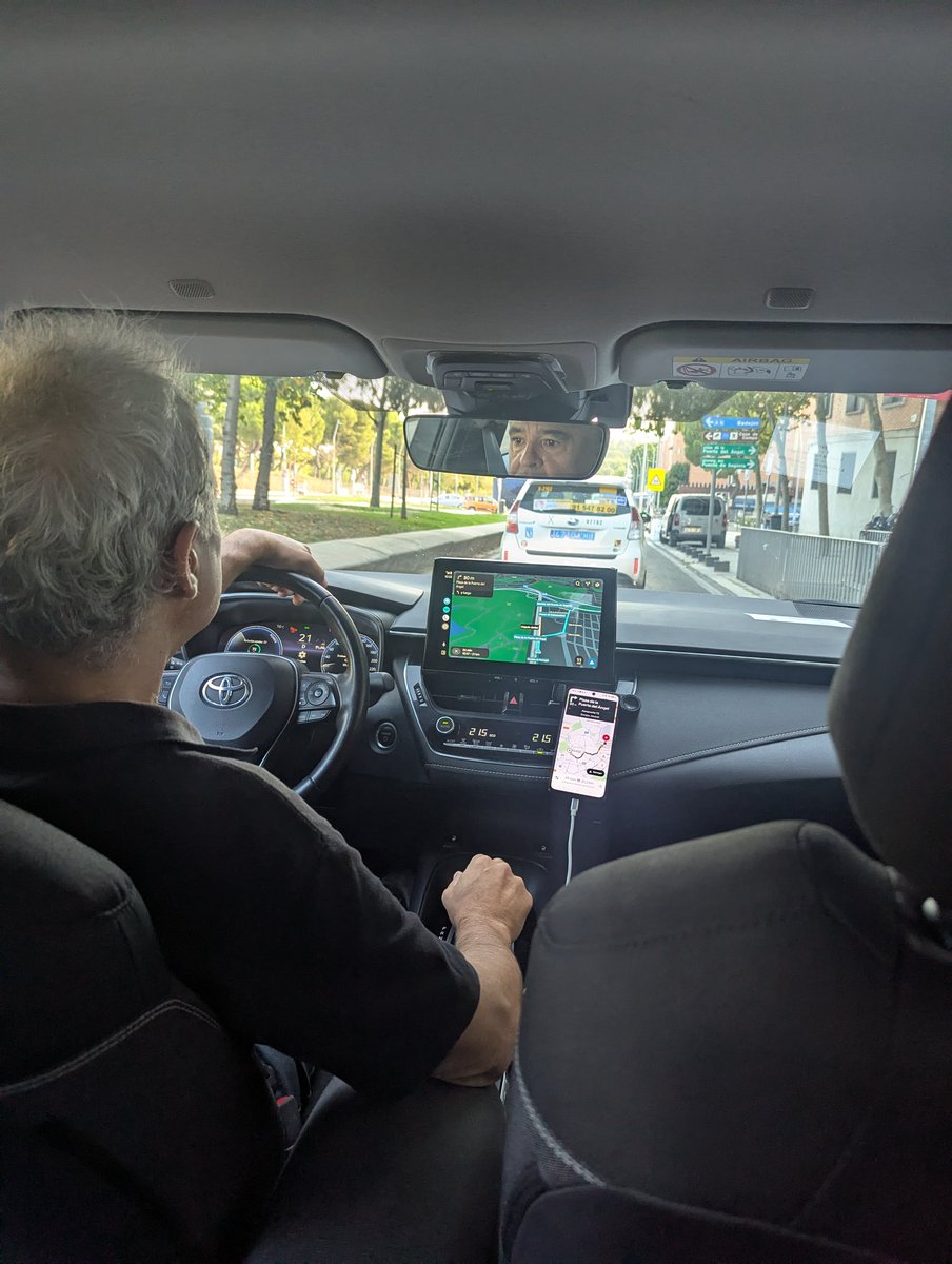 LeBunkerBtc's tweet photo. Certains disent que Bitcoin n'est pas une monnaie.

Je viens de payer mon Uber à Madrid avec BTC, anonymement, grâce à ma carte bancaire no kyc.

Je l'utilise également pour Amazon, la SNCF, Airbnb, etc.

Plus d'infos 👇 https://t.co/Vx2W4dkUui
