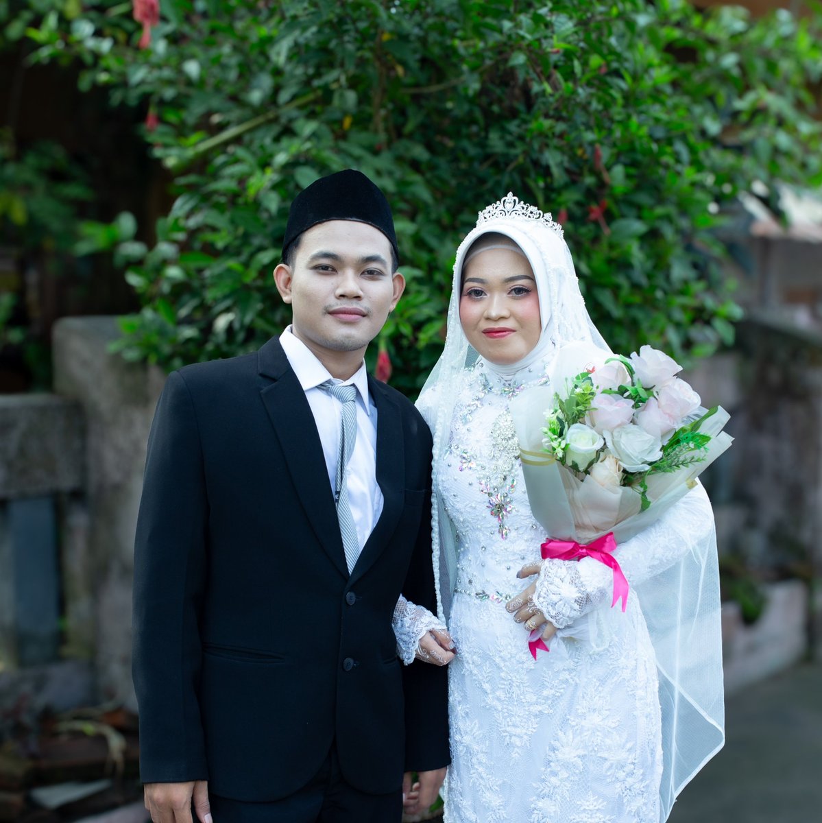 Ris tweet media