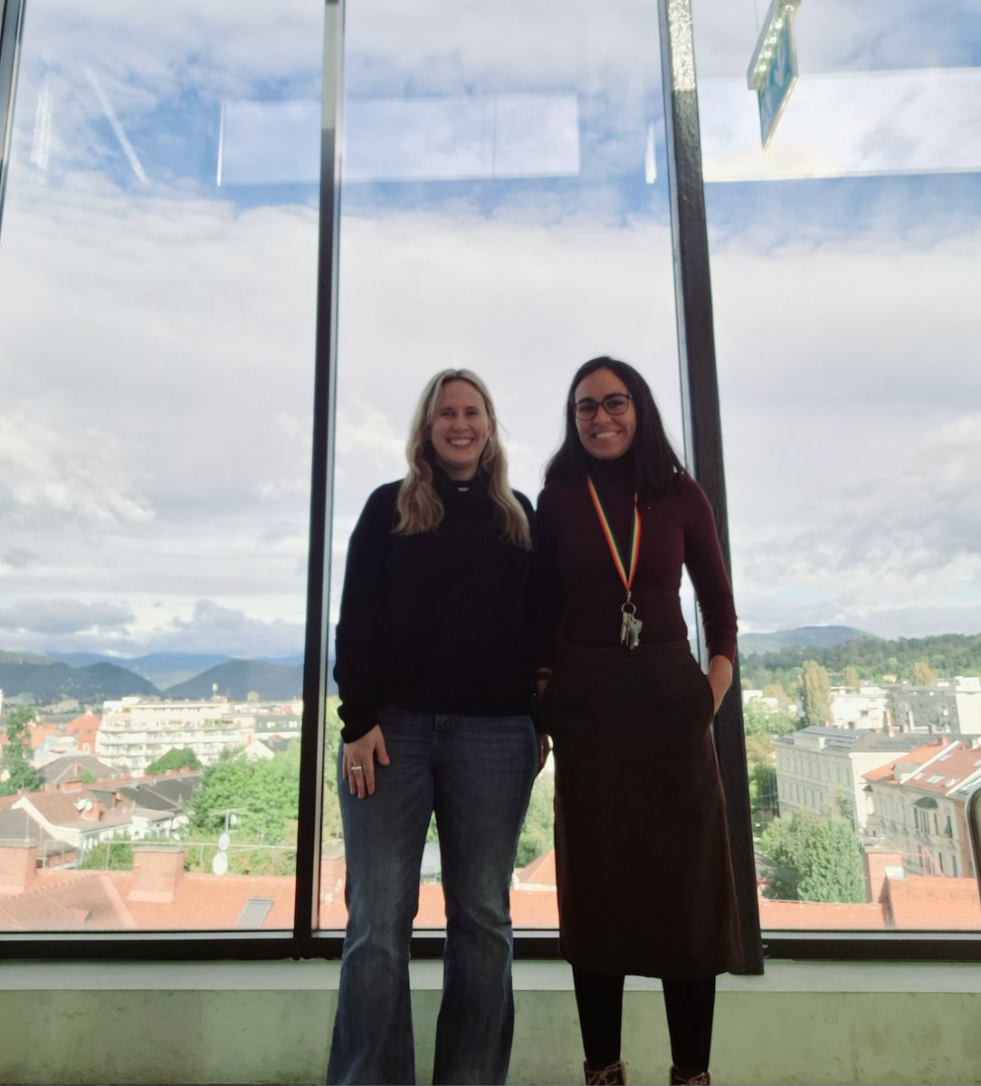 Romina Rekers (@rominarekers) on Twitter photo Glad to welcome to the University of Graz to Micaela Gonzalez Valdes from Universidad Nacional de Córdoba (Argentina), who is this semester at the University of Graz thanks to the ERASMUS+ programme coordinated by <a href="/Santi_Truccone/">Santiago Truccone</a> Glad to welcome to the University of Graz to Micaela Gonzalez Valdes from Universidad Nacional de Córdoba (Argentina), who is this semester at the University of Graz thanks to the ERASMUS+ programme coordinated by <a href="/Santi_Truccone/">Santiago Truccone</a>