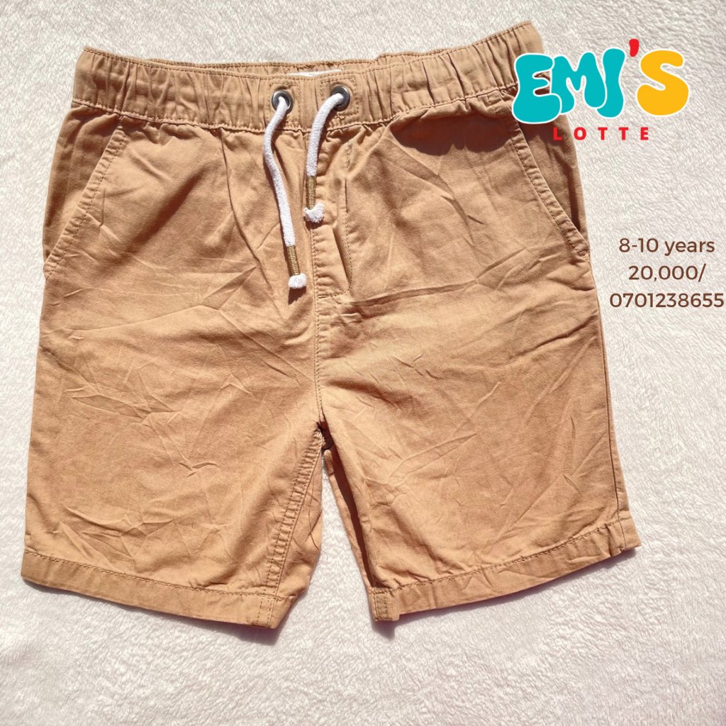 EmilotteTwegye's tweet image. 🩳✨ “Shorts that scream cool &amp;amp; comfy 😎 — Shorts that go with everything… yep, we said it 😍🩳

#EmisLotte #ShortsSeason #EverydayStyle #WardrobeEssentials #CoolAndComfy #EasyStyle #TrendyLooks #StayComfyStayCool #ClosetStaples #FreshFits