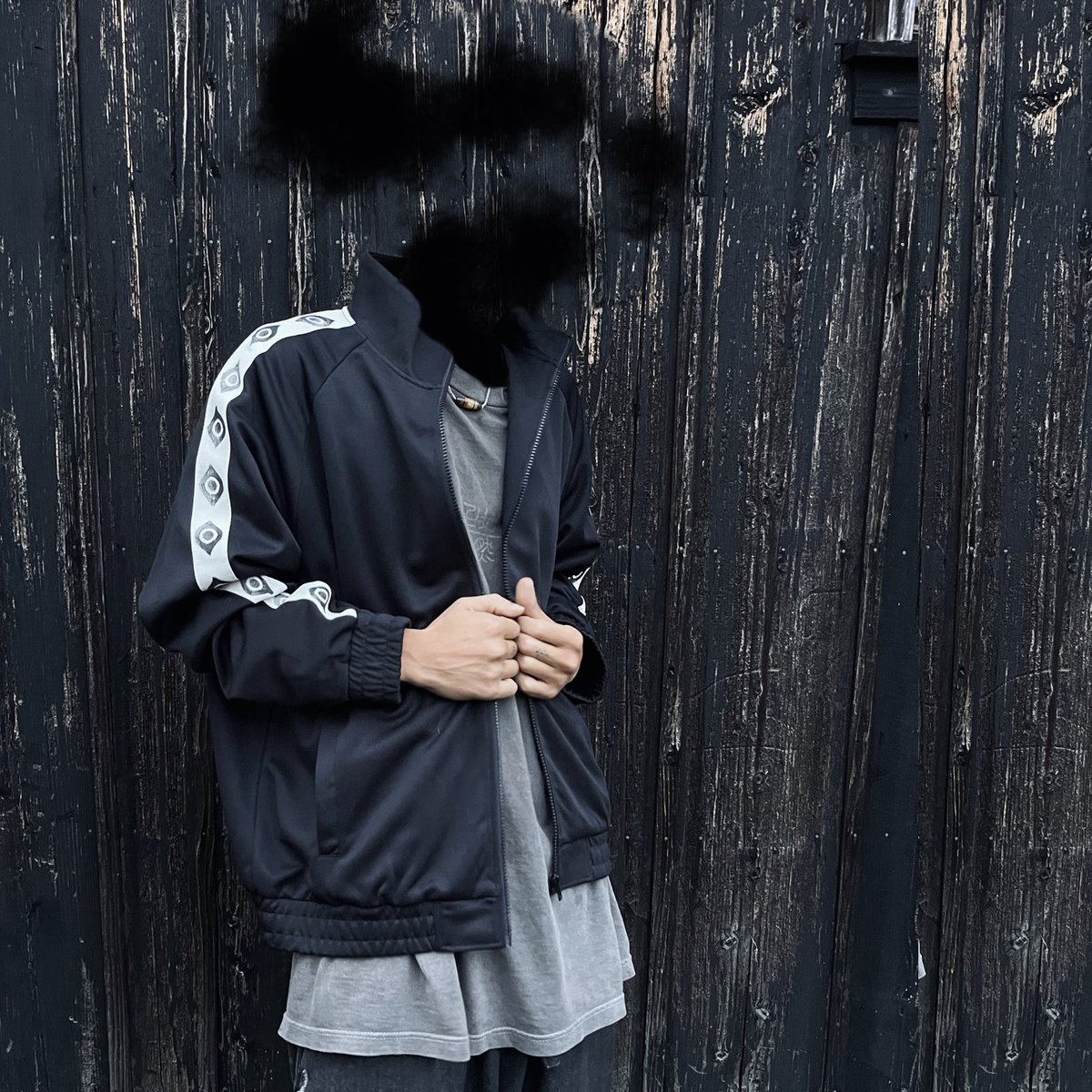 KOKU_BO_ZU's tweet image. 百目ジャージ
今夜発売
1.2枚目163cm / M
3.4枚目173cm / L