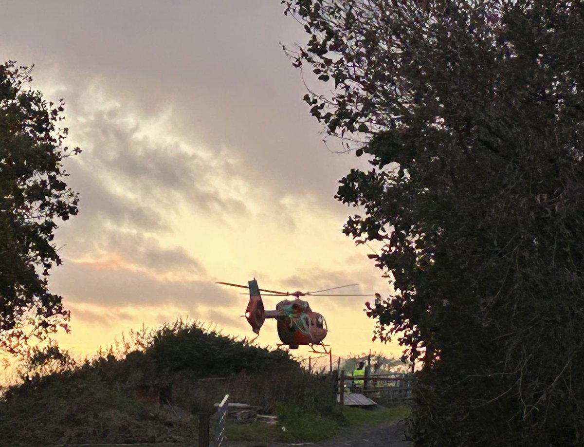CALL OUT / INCIDENT.
A very busy weekend for the team as it was our usual monthly training weekend but we also responded to two callouts. On Saturday afternoon, we received a callout to a lady who had fallen a significant height whilst walking near Henrhyd Falls. 1/3.
