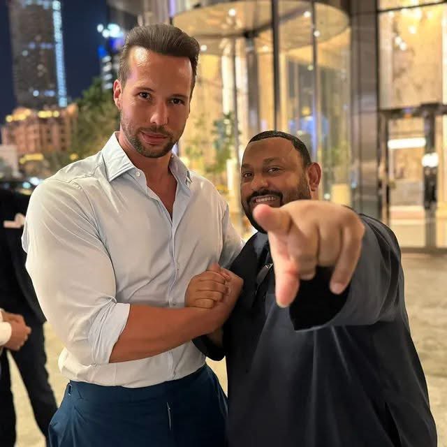 expcapematrix's tweet image. Tristan Look,

 This Is The Guy Who Wants To Be A Billionaire.. 🫵

BTW SEE MY STORY&apos;S GUYS 🗿💯