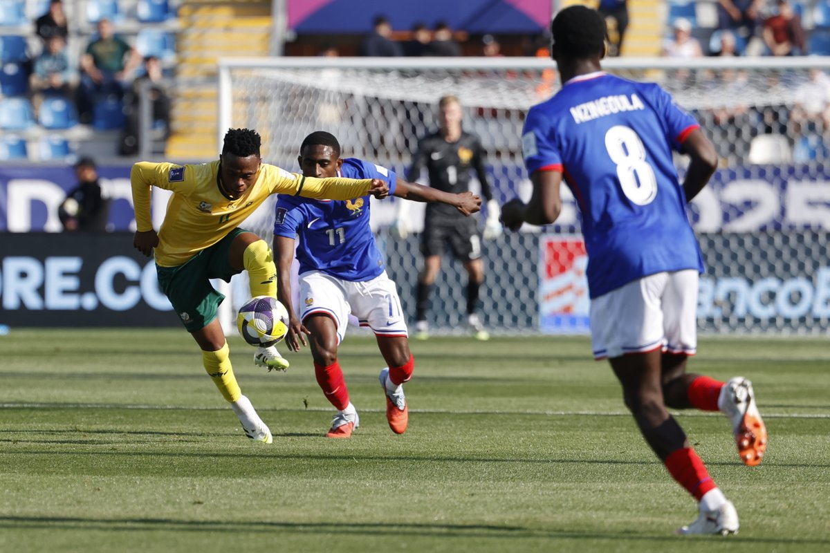 Masandawana's tweet photo. 𝘾𝙊𝙉𝙂𝙍𝘼𝙏𝙐𝙇𝘼𝙏𝙄𝙊𝙉𝙎 𝙏𝙊 𝘼𝙈𝘼𝙅𝙄𝙏𝘼! 𝙆𝙀𝙀𝙋 𝙂𝙊𝙄𝙉𝙂!

#Amajita have powered their way into the knockout stages of the #U20WC 🙌

Keep flying the South African flag high! 🇿🇦

#Sundowns #AreyengMasandawana https://t.co/m2gjdZfIsn