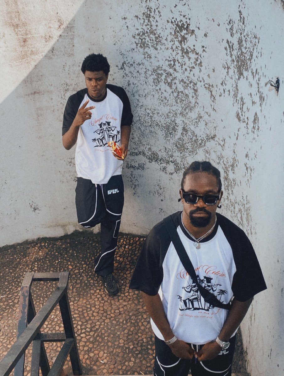 CHYL_LAB's tweet photo. TRAP STILL RUNNIN ⛽️

LINK TO SHOP IN BIO 

https://t.co/NrQz8gbzhi https://t.co/SYPf7Y7S4F