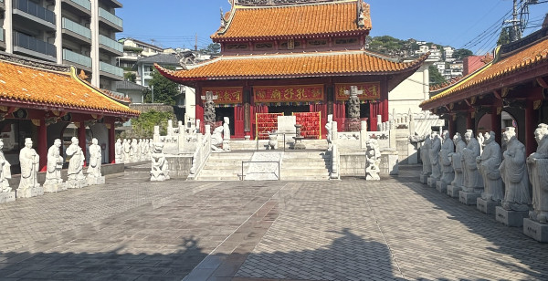 FreeLife_Colors's tweet image. 長崎市にある博物館。中国建築や孔子、故事成語などを楽しく学べるようです。

美しい中国の歴史を長崎で味わおう-日本唯一の本格的中国様式の霊廟-
freelife.ne.jp/article/13046
#長崎市 #長崎孔子廟中国歴代博物館 #FreeLifeColors