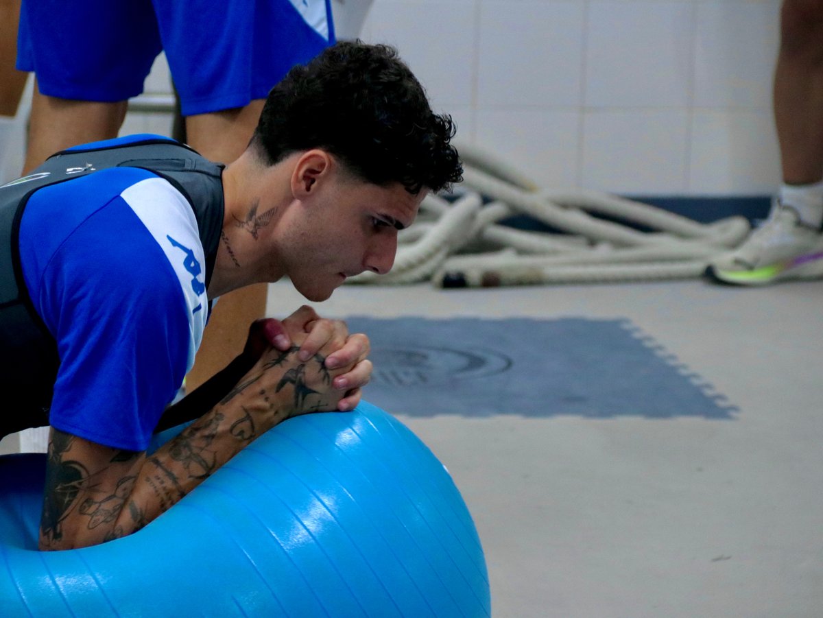 Hércules CF 💙🤍💯 tweet media