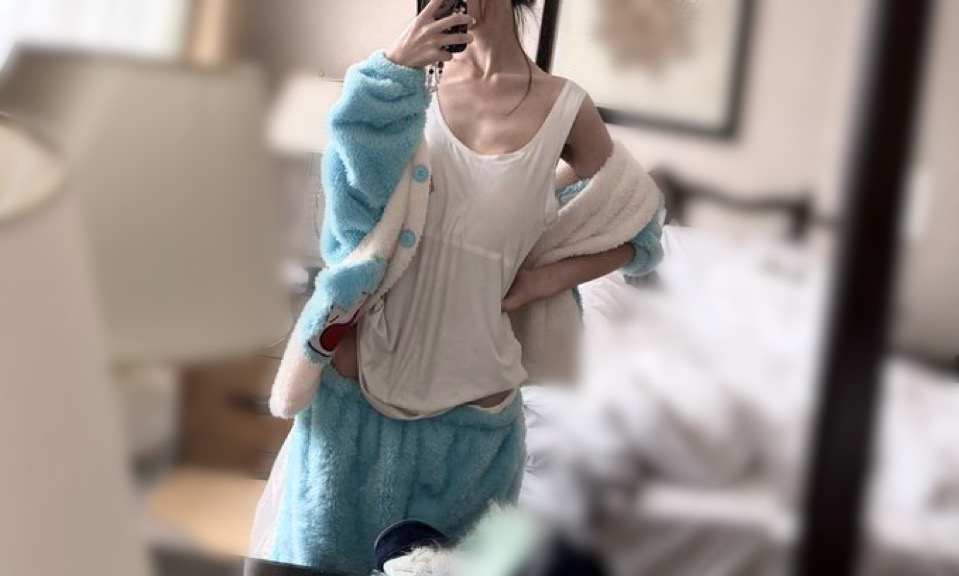 元々Eカップあったのに痩せすぎて萎んじゃいました…