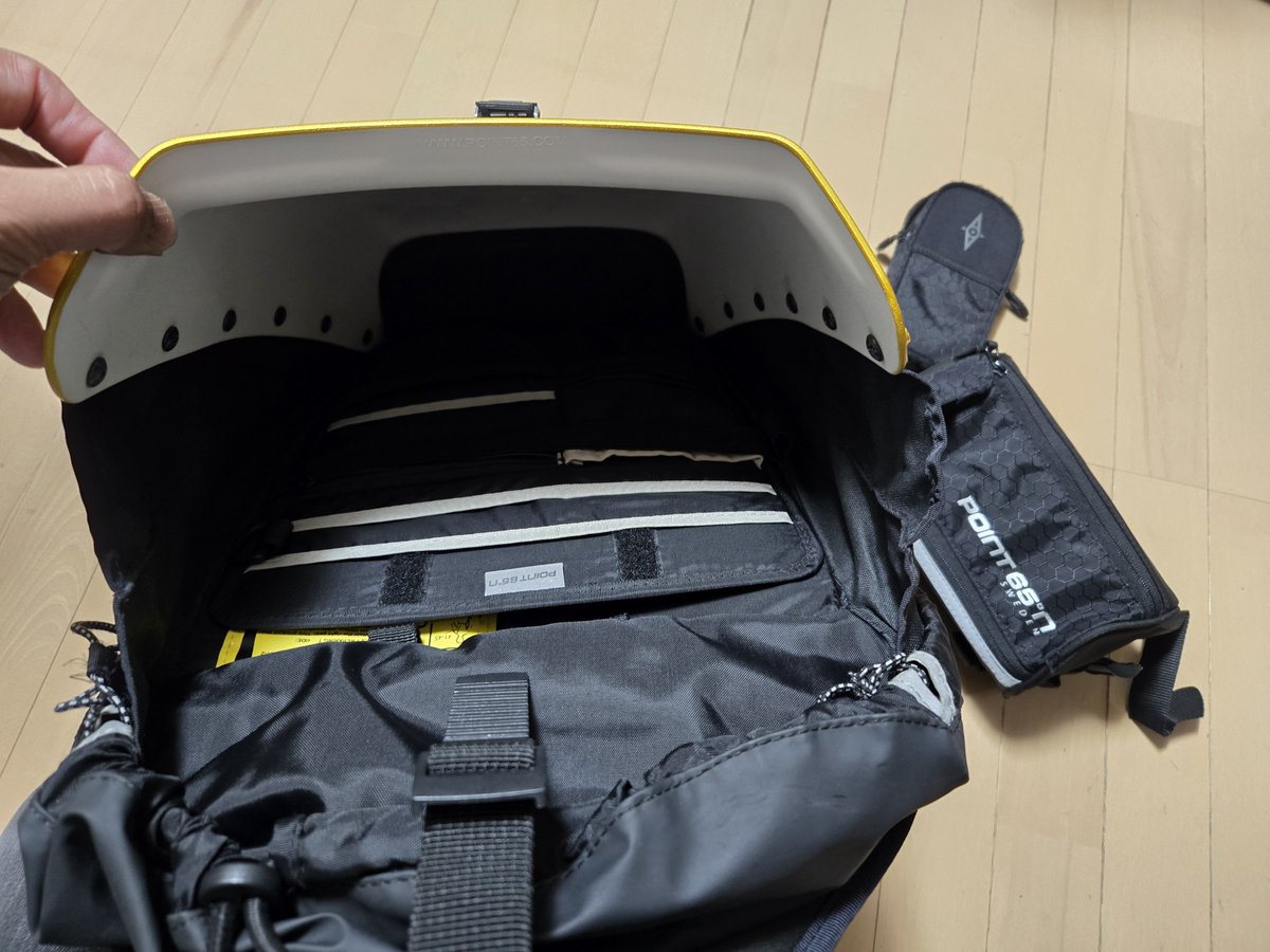 ボブルビーさしあげます
ゴールド塗装
20L GTX
リポストしてくれた方の中から選びます
決定時、氏名と住所をいただきます( ≖ᴗ≖​)ﾆﾔｯ(営業所受け取り可)
トライアンフ、デイトナってステッカー貼ってあるのでトライアンフかデイトナ乗ってる方に似合うかも...