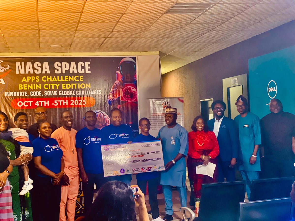 josh_scriptz's tweet image. Guess what everyone!!!
So, I had the incredible opportunity to participate in the @NASASpaceAppsPE Hackathon, and guess what?
My team got 2nd place! 💪✨
We built something extraordinary, BioVerse,
bioverse-nasa.vercel.app,
a Space Biology Knowledge Engine powered by NASA's…