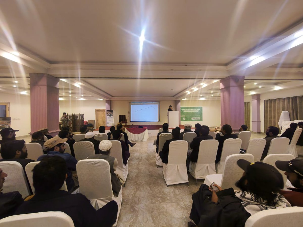 UPU_KP's tweet photo. Exciting progress for Kaghan, Naran &amp; Batakundi! The Vision Formulation &amp; Community Consultation Workshop was held on Oct 2, 2025, attended by ED UPU, DG KDA, &amp; stakeholders. Valuable commitments &amp; suggestions were shared to shape the vision of KDA region! #KDA #UPPU https://t.co/VQc1q16P67
