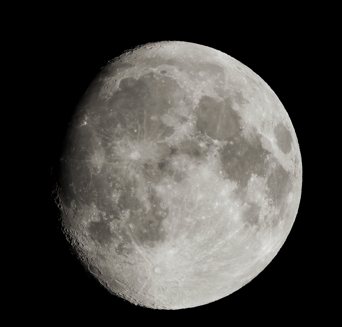 Astro_Montseny tweet media