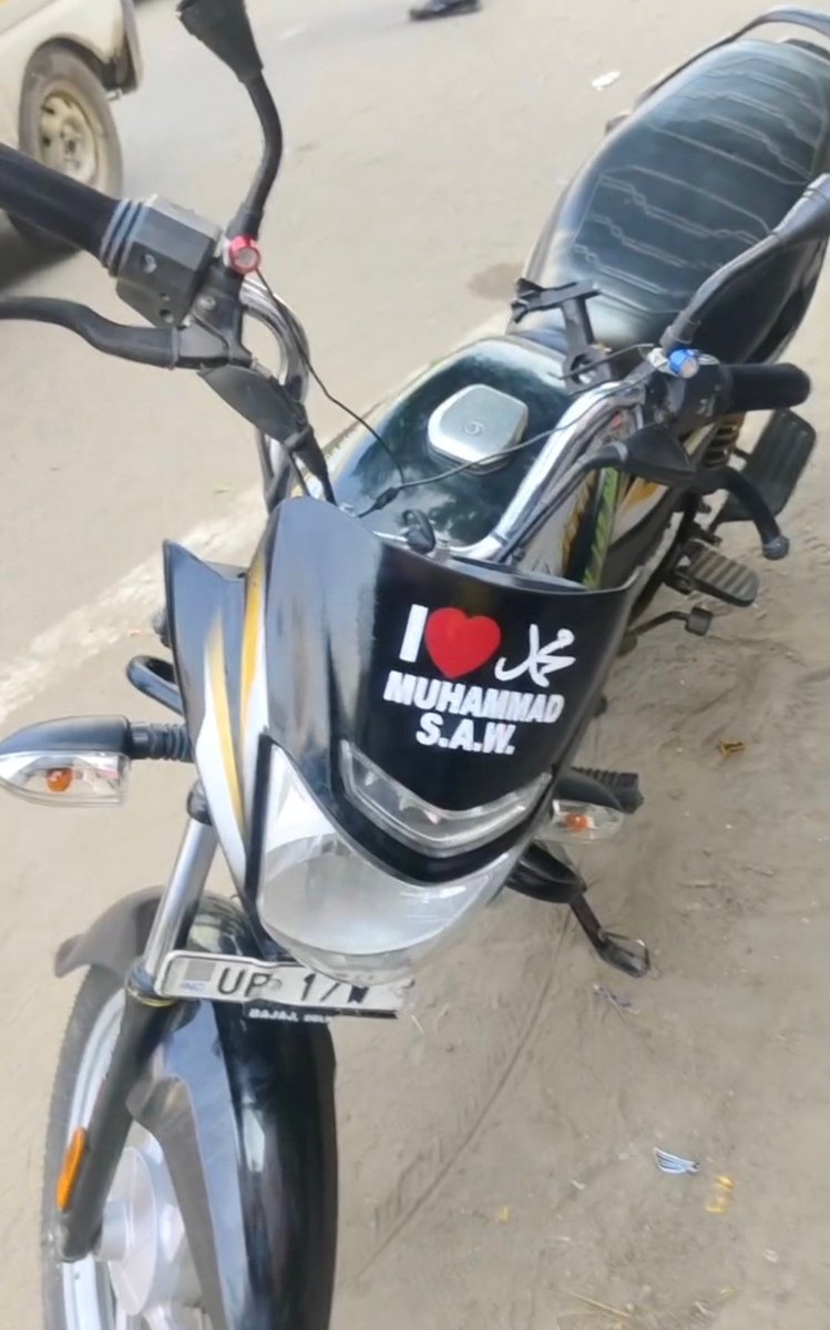 rafiquekhan520's tweet photo. @nehraji77 भारत में इस्लामोफोबि या चरम पर है नफरत का जहर किस कदर लोगों के दिमाग में भर दिया गया है जगह जगह दिख रहा है!
चालान कटेगा चालान नहीं कटेगा
#dualnature https://t.co/g0sO1cyhHT