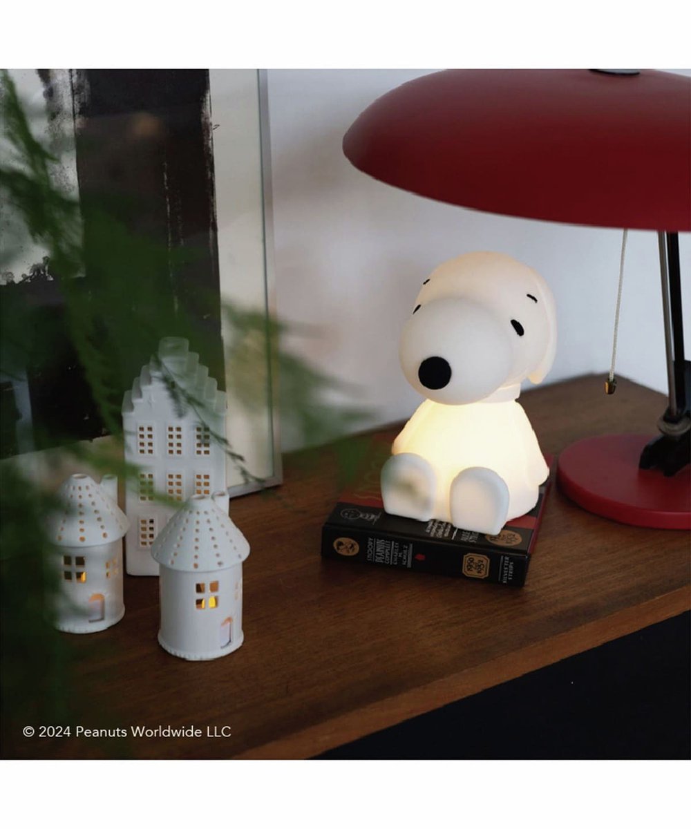 優しい光に癒やされる！😌✨

オランダ発〈Mr Maria（（ミスターマリア））〉からスヌーピー型のポータブルライトが新登場！
6段階調光とコードレスで、どんな空間にも馴染みます🙌🏘️

アイテムはこちらから💡
🔗bit.ly/4pNbPts

<a href="/bPr_BEAMS_/">bPr BEAMS</a>
#ビームス