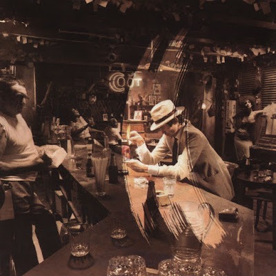 NoClass_Radio's tweet photo. 06 de octubre de 1979. El disco llamado "Through The Out Door", de Led Zeppelin obtiene el No.1 en el US album chart. #LedZeppelinfans https://t.co/XQPuOmjxh3