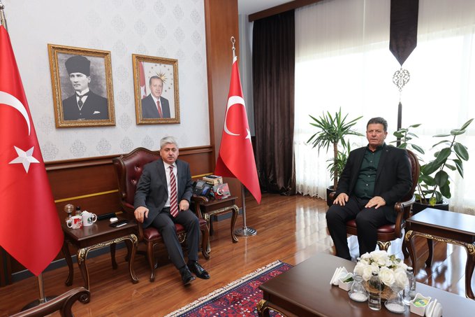 Sakarya Valisi Rahmi Doğan, Akyazı Belediye Başkanı ile Görüştü