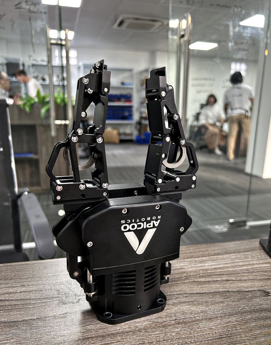 apicoo_robotics's tweet image. Excited to team up with March Bionics and MARCH Lab POSTECH, led by Prof. Keehoon Kim. The Omega Finger and our SusGrip smart gripper are a great match — a shared step toward advancing mechanical intelligence and robotics.
#OmegaFinger #SusGrip #SmartGripper #Robotics