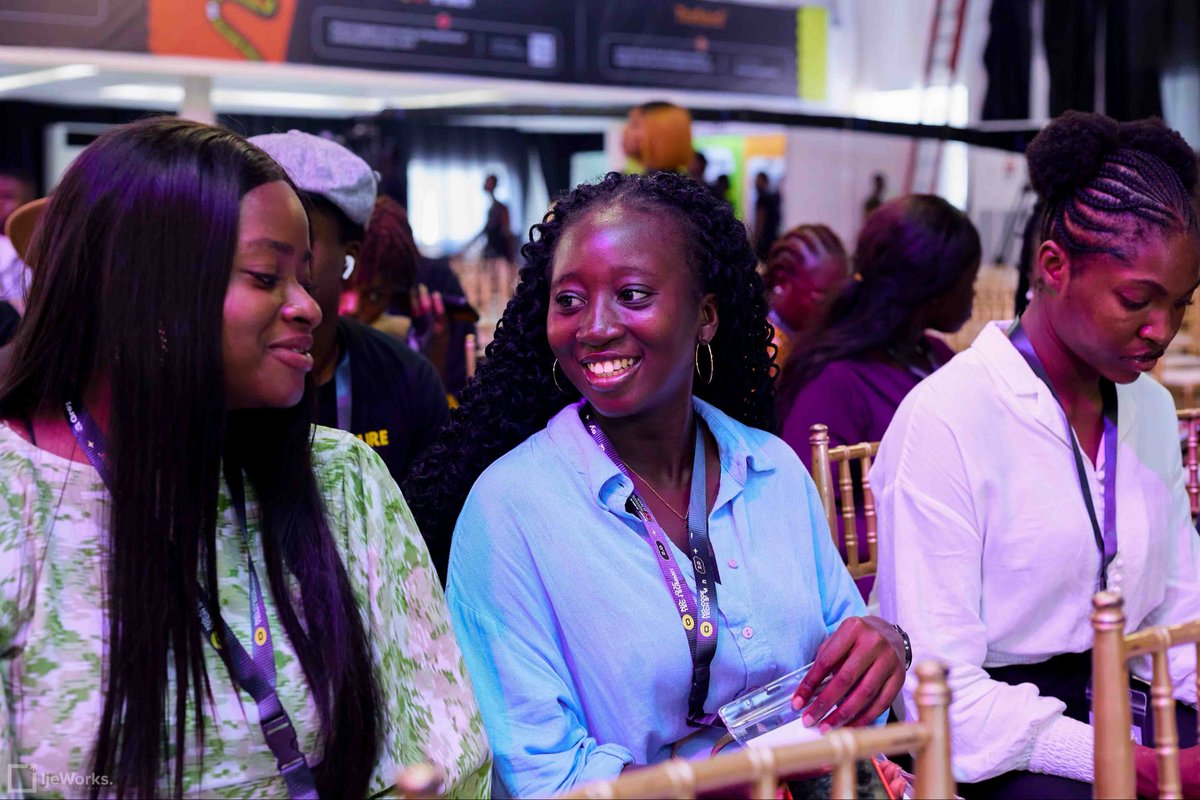nocodesummit's tweet image. How we are smiling into the new week knowing that the BIG announcement is just around the corner 💃🕺

#NoCodeSummit #NoCodeTechies #ComingSoon