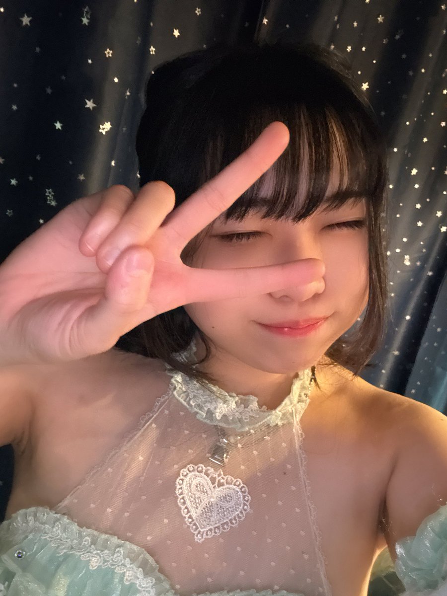 KuruReer_oO's tweet image. おぷぷーん🎀
週初め、明るい気分で始めるにはカワステとくるりが最適なのでは！？

ではでは、おしまいまでお待ちしております°・*:.。.☆
#御徒町 #湯島 #コンカフェ #アイドルカフェ