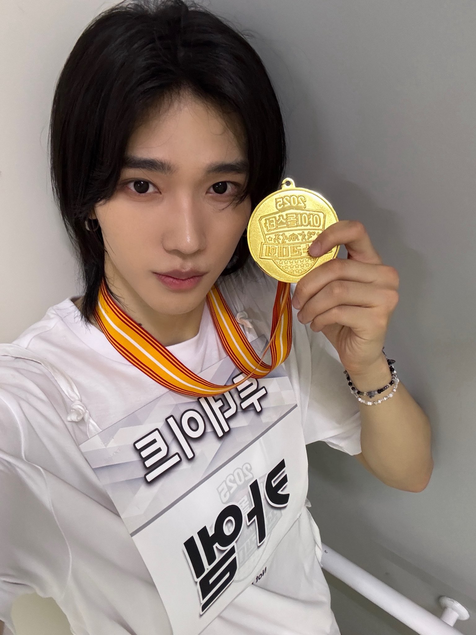 LUN8 ルネイト itta ジュヌ 준우 証明写真 LUN8 JAPAN OFFICIAL (@LUN8_JP) / X