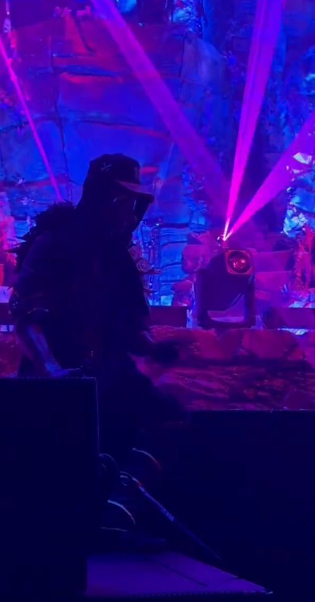 holysleeptoken's tweet image. HAT TOKEN WE ARE SO BACK