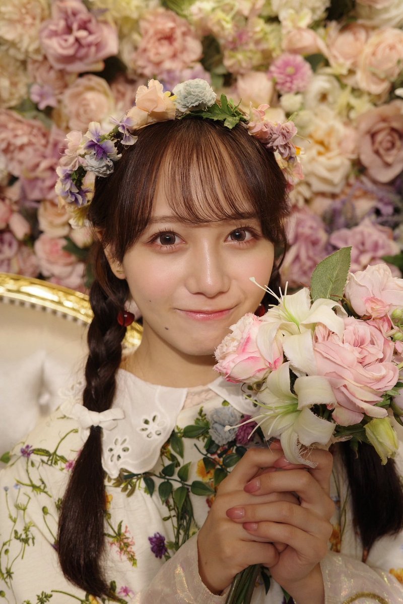 麻丘真央 tweet media