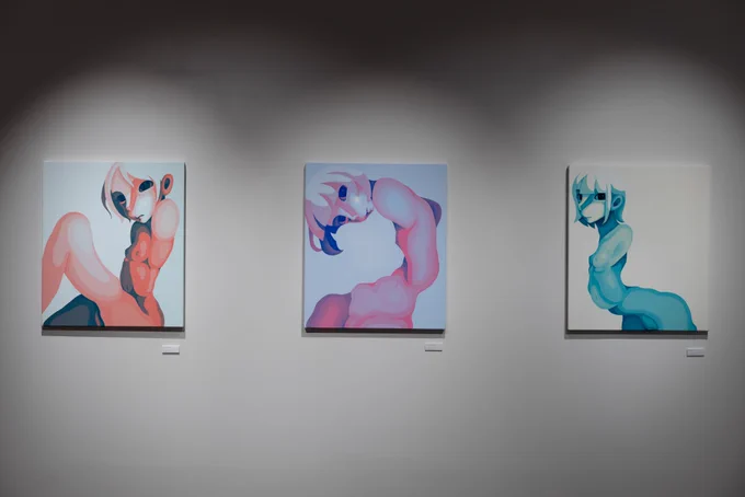 個展『2次元からの思念波』無事に終了致しました! 展示に足を運んで作品を見てくださった鑑賞者の皆様、展示に協力してくださった皆様、本当にありがとうございました!!