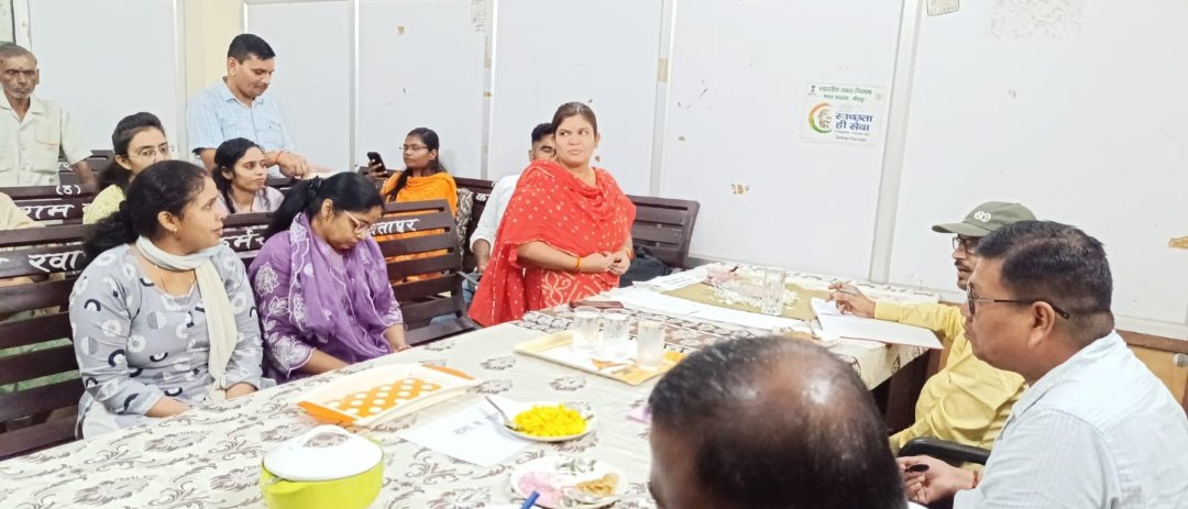 आज दिनांक 06.10.2025 को भारतीय खाद्य निगम, मंडल कार्यालय,सीतापुर में  "पोषण माह 2025" के अंतर्गत कुकिंग प्रतियोगिता का सफलतापूर्वक आयोजन  किया गया, जिसमें अधिकारीगण एवं कर्मचारीगण ने भाग लिया।