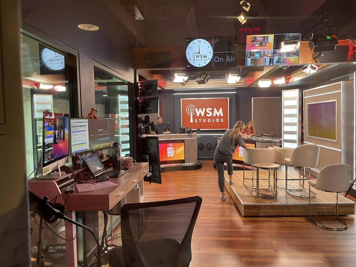 RadioScope tweet media