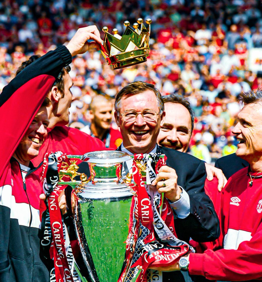 AbsoluteDevils's tweet image. 🎙️🎙️Manchester United when leading at half-time at Old Trafford in the Premier League:

&amp;gt; 388 Games 
&amp;gt; 355 Wins 
&amp;gt; 25 Draws 
&amp;gt;  0 Defeats 

This Record Is Absolutely Phenomenal 🤯✨

#MUFC #ManUtd #PremierLeague
