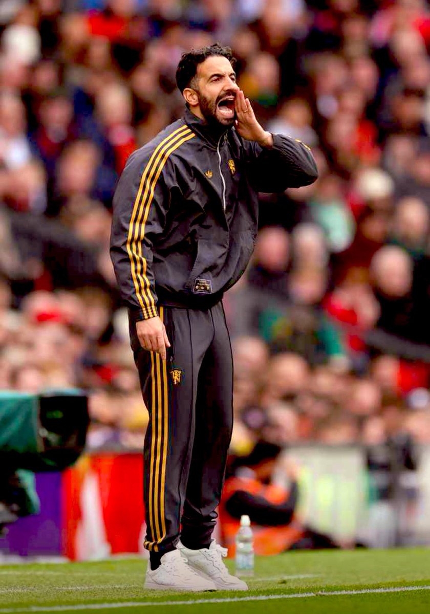 AbsoluteDevils's tweet image. 🎙️🎙️Manchester United when leading at half-time at Old Trafford in the Premier League:

&amp;gt; 388 Games 
&amp;gt; 355 Wins 
&amp;gt; 25 Draws 
&amp;gt;  0 Defeats 

This Record Is Absolutely Phenomenal 🤯✨

#MUFC #ManUtd #PremierLeague