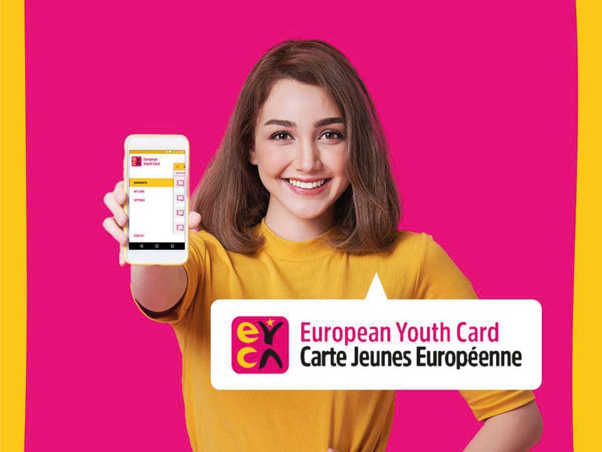 CartedesColocs's tweet image. La Carte des Colocs est partenaire avec @CarteJeunesFr ! Elle permet de bénéficier de réductions sur des séjours, des loisirs et sorties, l&apos;hébergement, le sport, la culture, le transport... et bien d’autres domaines ! cartejeunes.fr
