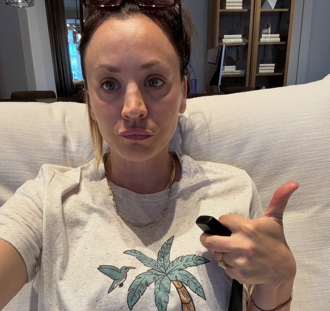 #KaleyCuoco