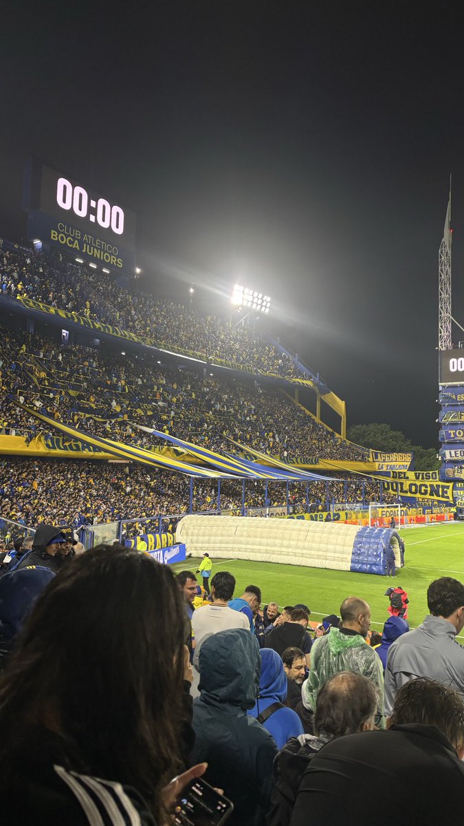 ornemarrr's tweet photo. un sueño hecho realidad❤️‍🩹 https://t.co/YhAcwMg1Ps