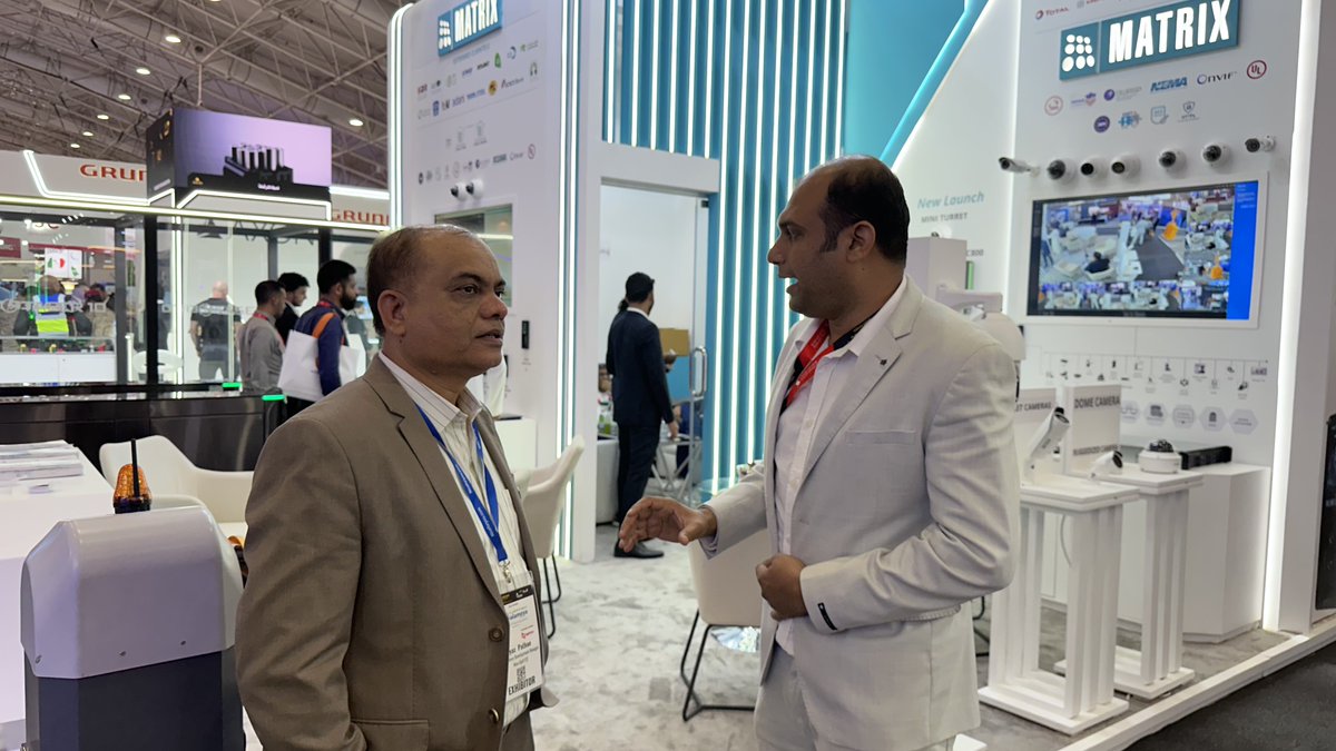 Matrix_Comsec's tweet image. At #IntersecKSA 2025, we explored face + biometric in one, Palm Vein, cloud in Saudi &amp;amp; smarter dashboards. Future of security is human-centric! 

 matrixcomsec.com/lp/argo-face30…

#MatrixComsec #AccessControl #TimeAttendance #VideoSurveillance