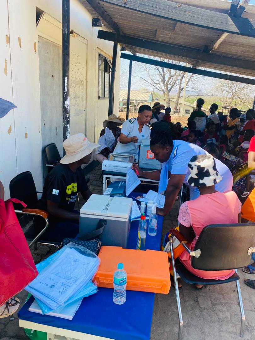 hwangetown's tweet image. Hwange Local Board’s Empumalanga Clinic has joined healthcare institutions across the country in a week-long Measles-Rubella vaccination and Vitamin A supplementation campaign — a national effort to strengthen children’s immunity and promote better health #Healthcare @MoHCCZim