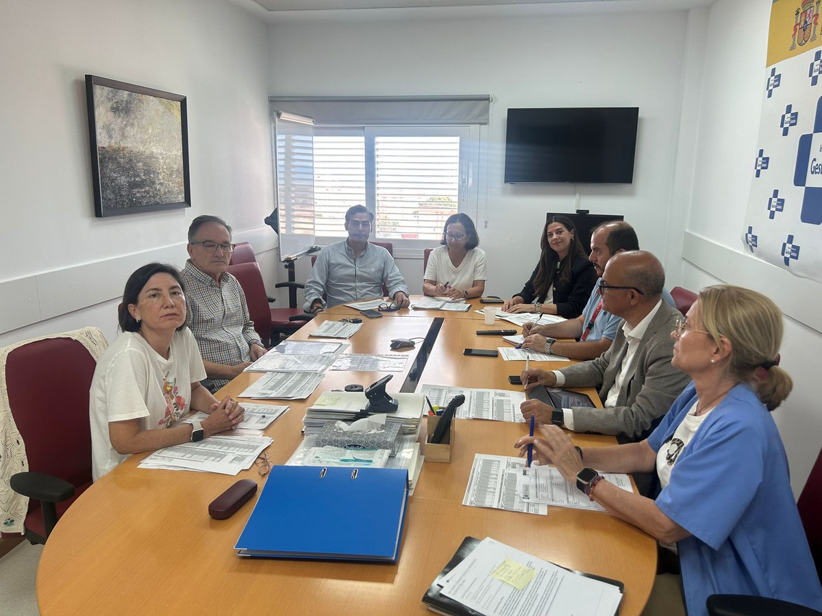 INGESA constata “la excelencia del servicio” de hemodiálisis en Ceuta tinyurl.com/2aenpppt