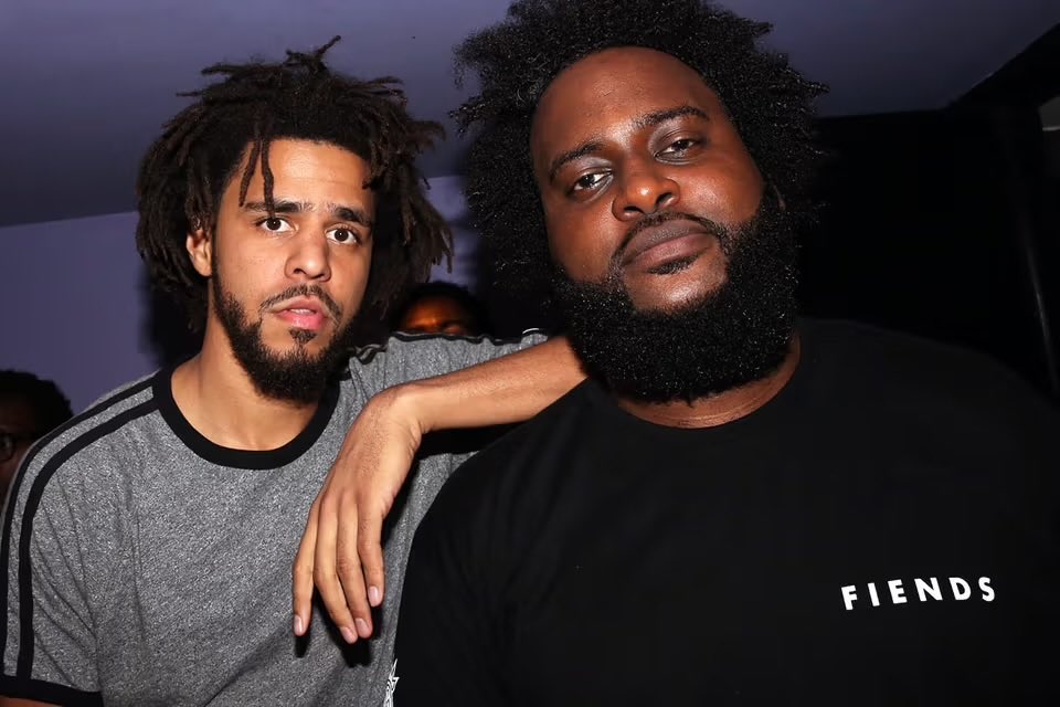 Bimma_MSTM's tweet photo. “The closest thing to J Cole, e dá para ver pelo buzz (Bas)”
Essa linha vai acabar comigo…
#Apogeu https://t.co/4rZb8W7xgH
