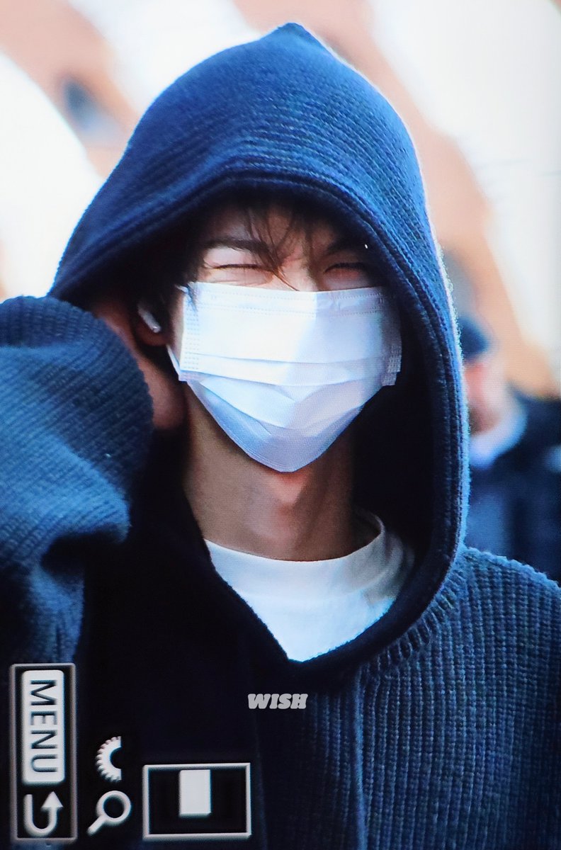 wish_1107's tweet image. 251006🇫🇷  🛫
#TWS #투어스 #SHINYU #신유 #シニュ