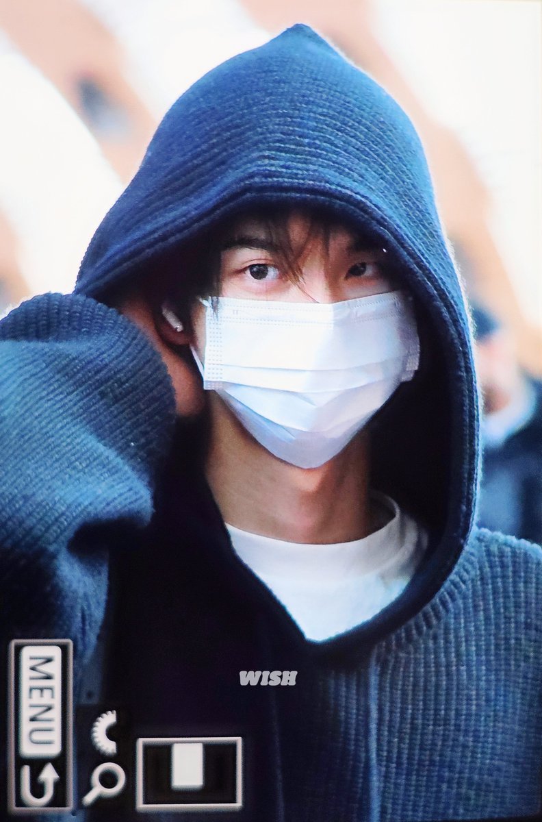wish_1107's tweet image. 251006🇫🇷  🛫
#TWS #투어스 #SHINYU #신유 #シニュ