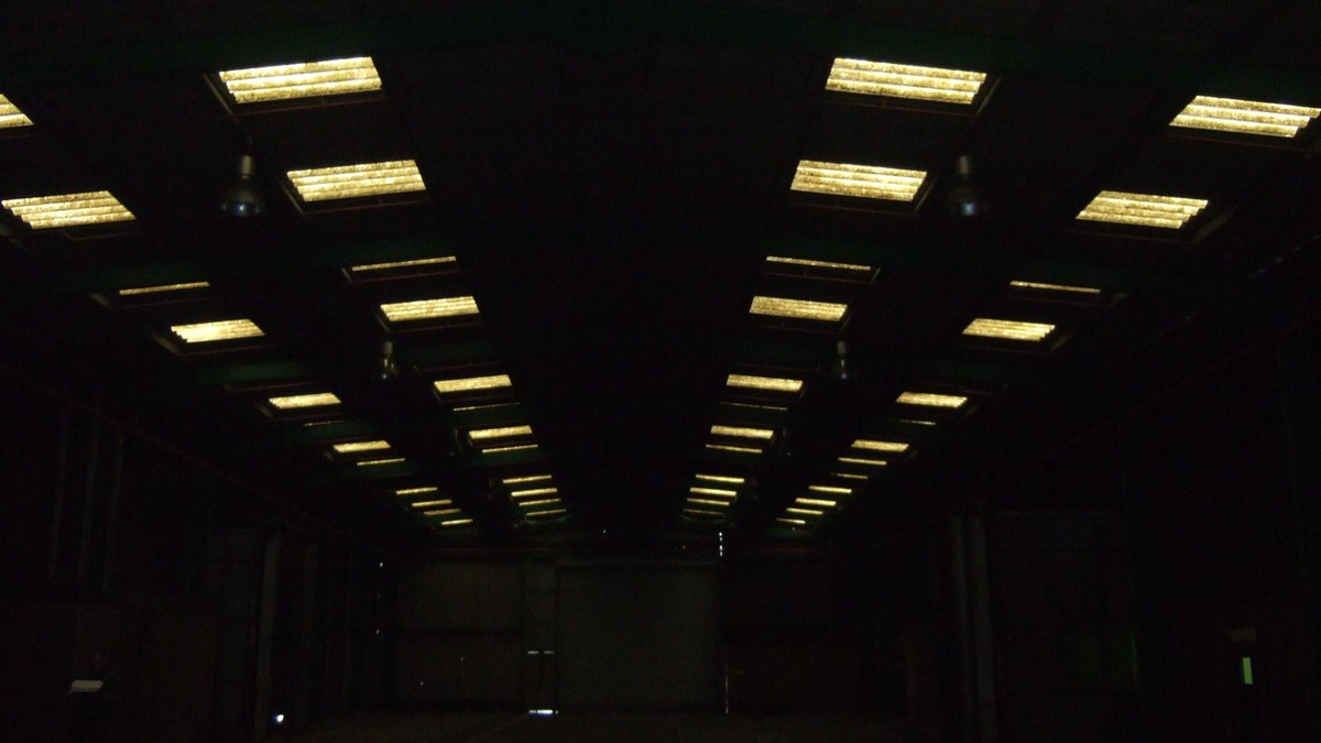 Midas_Cladding's tweet image. We use specialist equipment to clean roof lights & skylights without disruption to your business.
Clean skylights aren’t just about looks, they extend the life of your roof and improve energy efficiency.
Contact us to find out more:
📞 01642 253 500
📧 info@midascladding.com