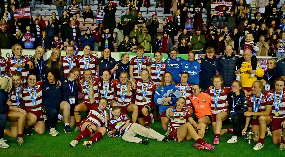 A few more from yesterdays <a href="/Betfred/">Betfred</a> Women's Super League Grand Final <a href="/WiganWarriorsRL/">Wigan Warriors 🍒⚪️</a> v <a href="/saints1890women/">St.Helens Women</a>