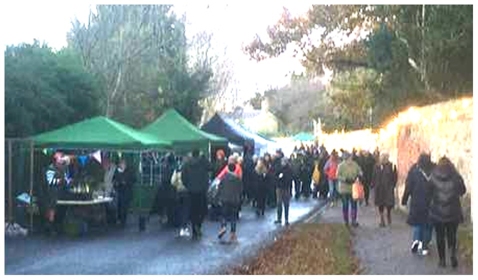 DO YOU MAKE THINGS? Try selling them at the FULBOURN WINTER FESTIVAL (CB21 5RJ)! Pitches are only £20 (bring your own gazebo) and its always a well attended event. Sunday 7th Dec 11-5. Contact fulbournarts@gmail.com. Our website fulbournarts.org